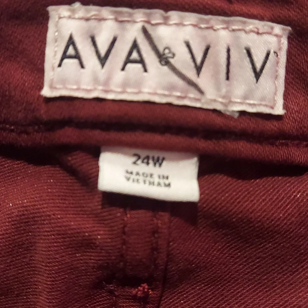 Ava & Viv Burgundy Skinny Jeans - Picture 5 of 6